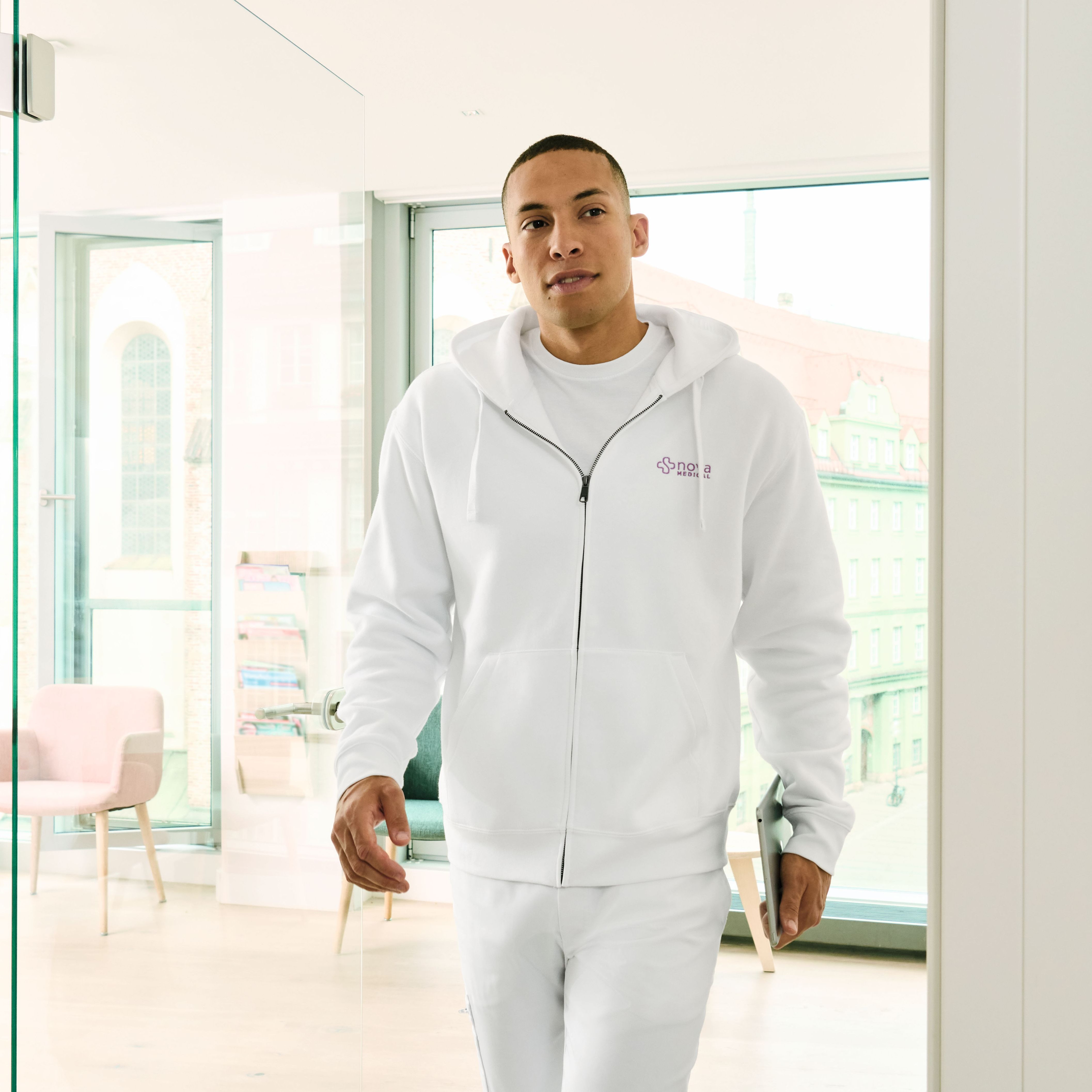 MEN'S AUTHENTIC ZIPPED HOOD JACKET