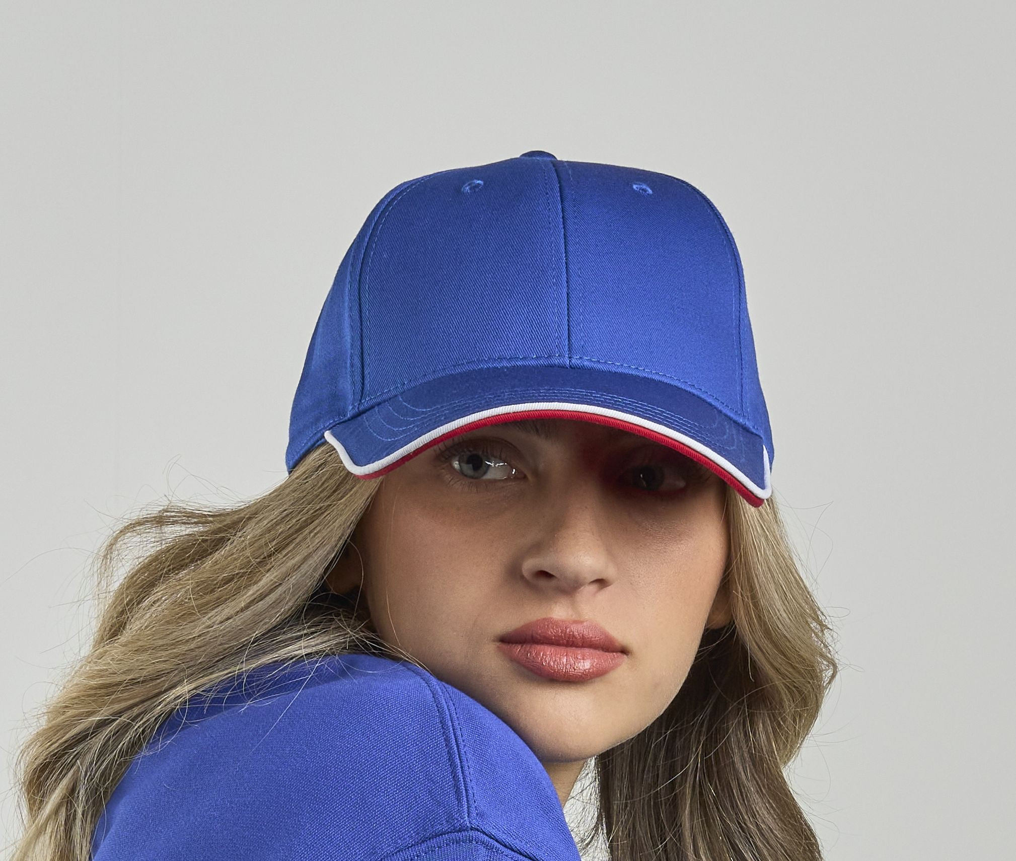 ZOOM PIPING CAP SANDWICH