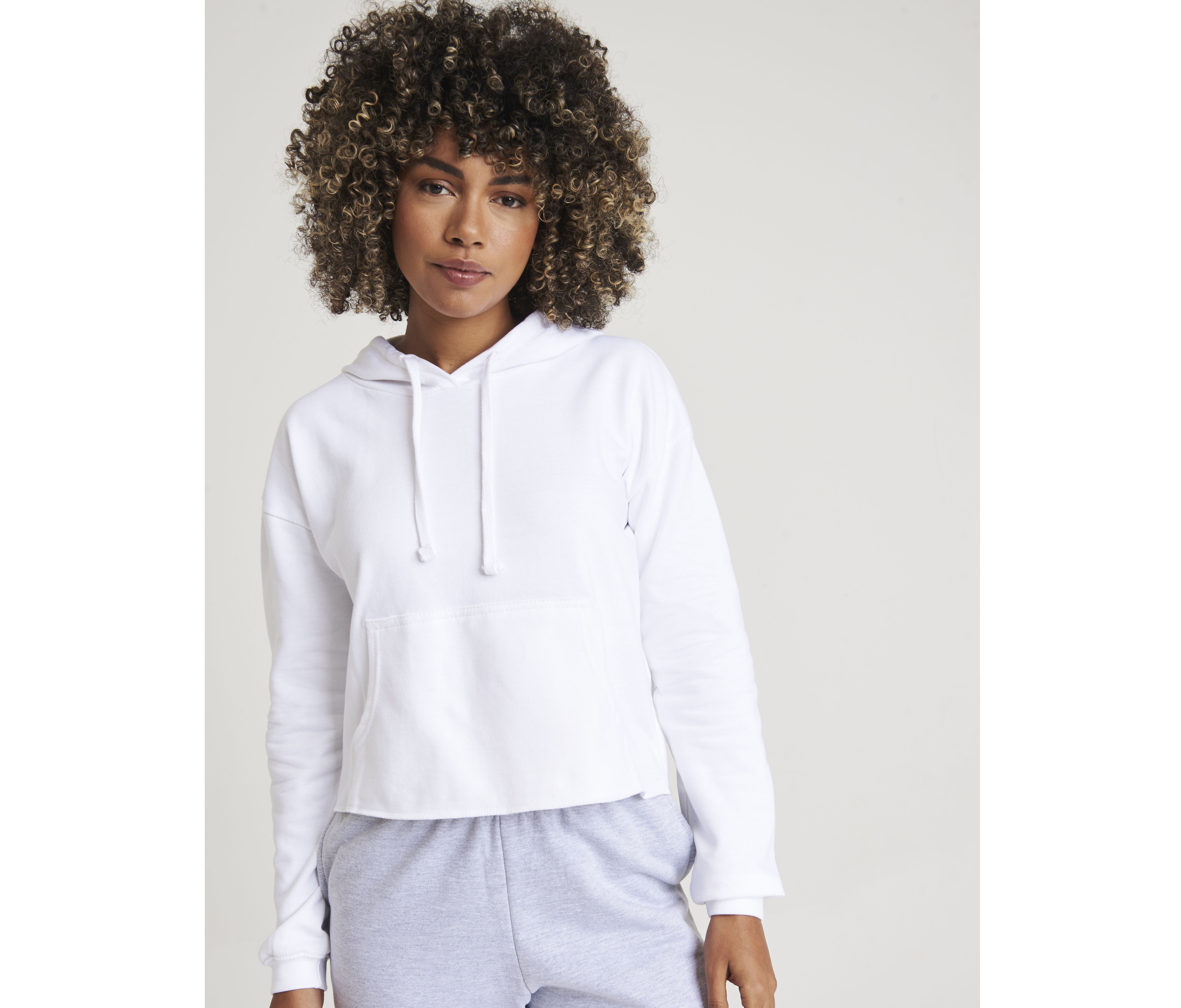 GIRLIE CROPPED HOODIE