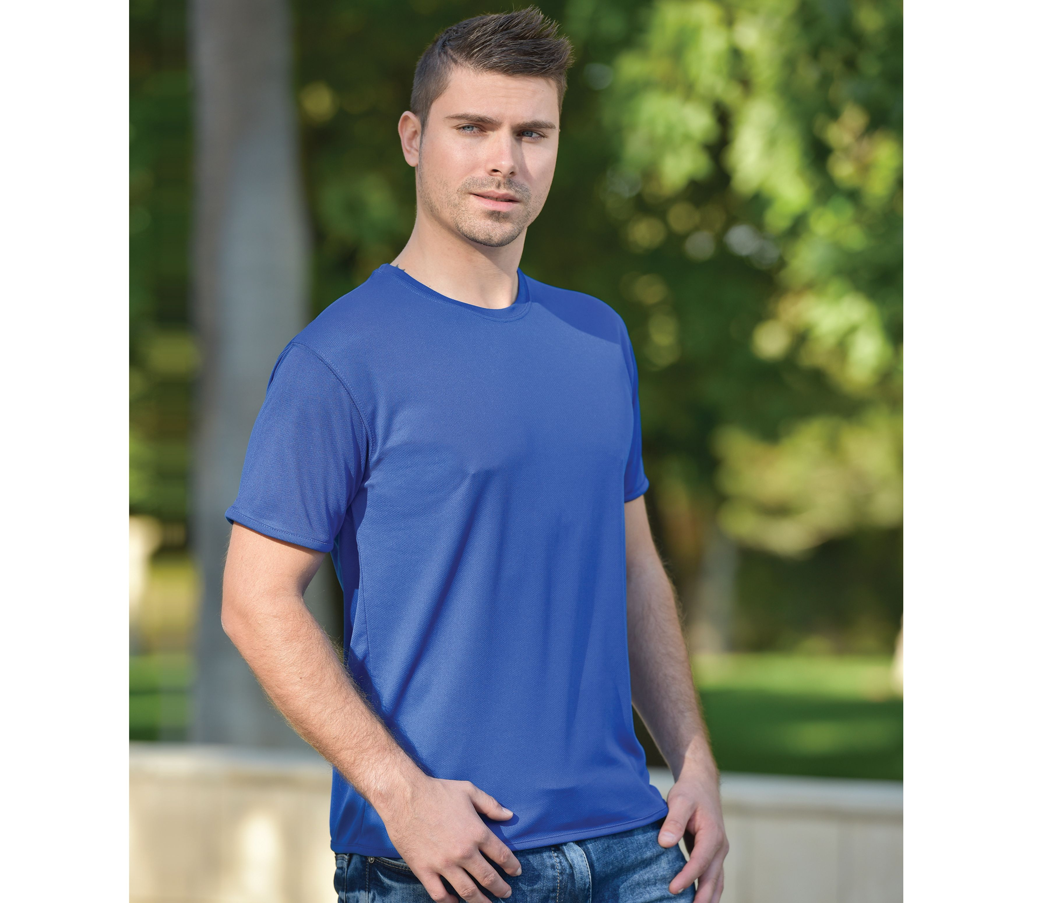 UNISEX LIGHT WEIGHT PERFORMANCE T-SHIRT