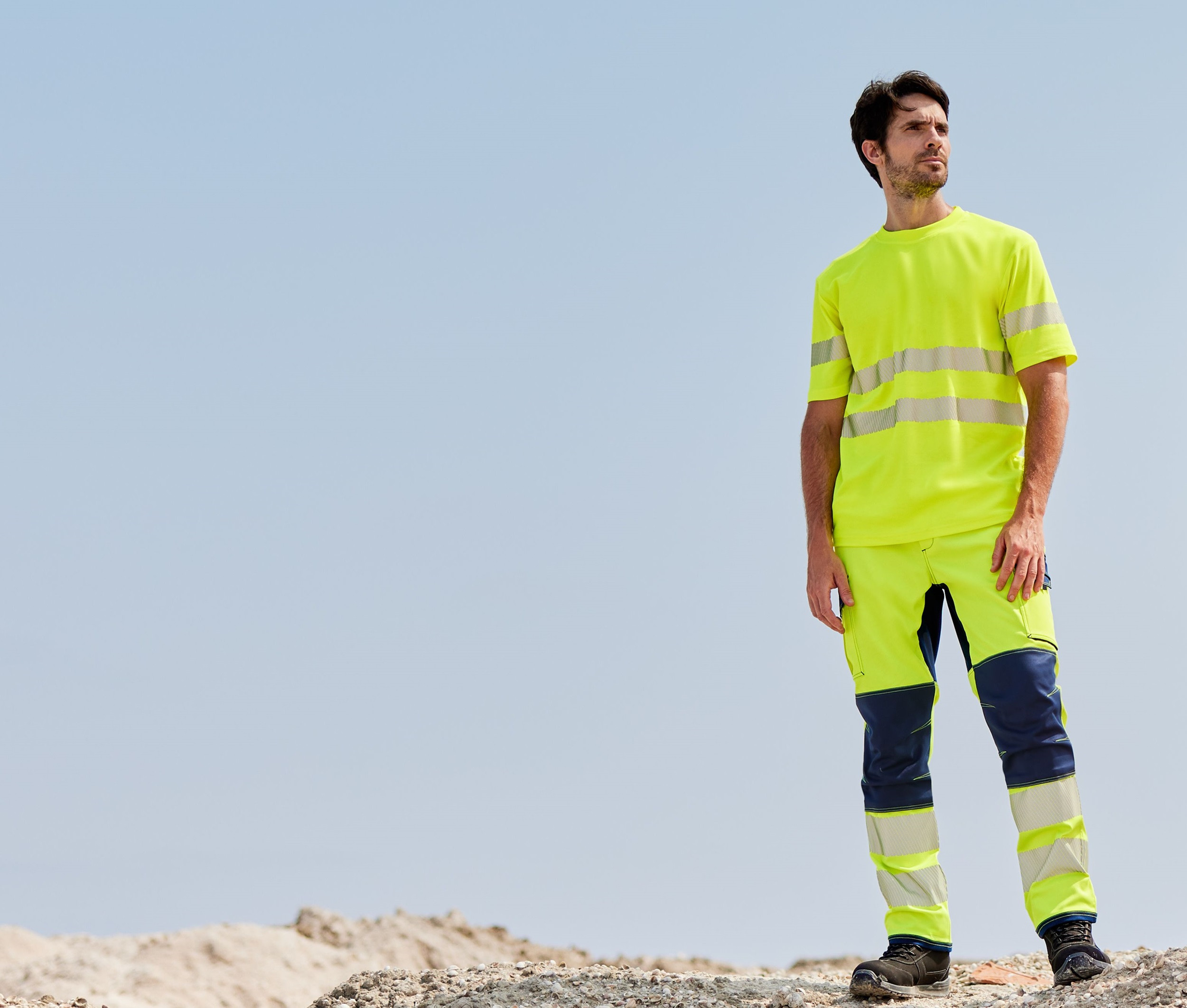 PANTALON STRETCH AVEC GENOUILLÈRES ET BANDES RÉFLÉCHISSANTES