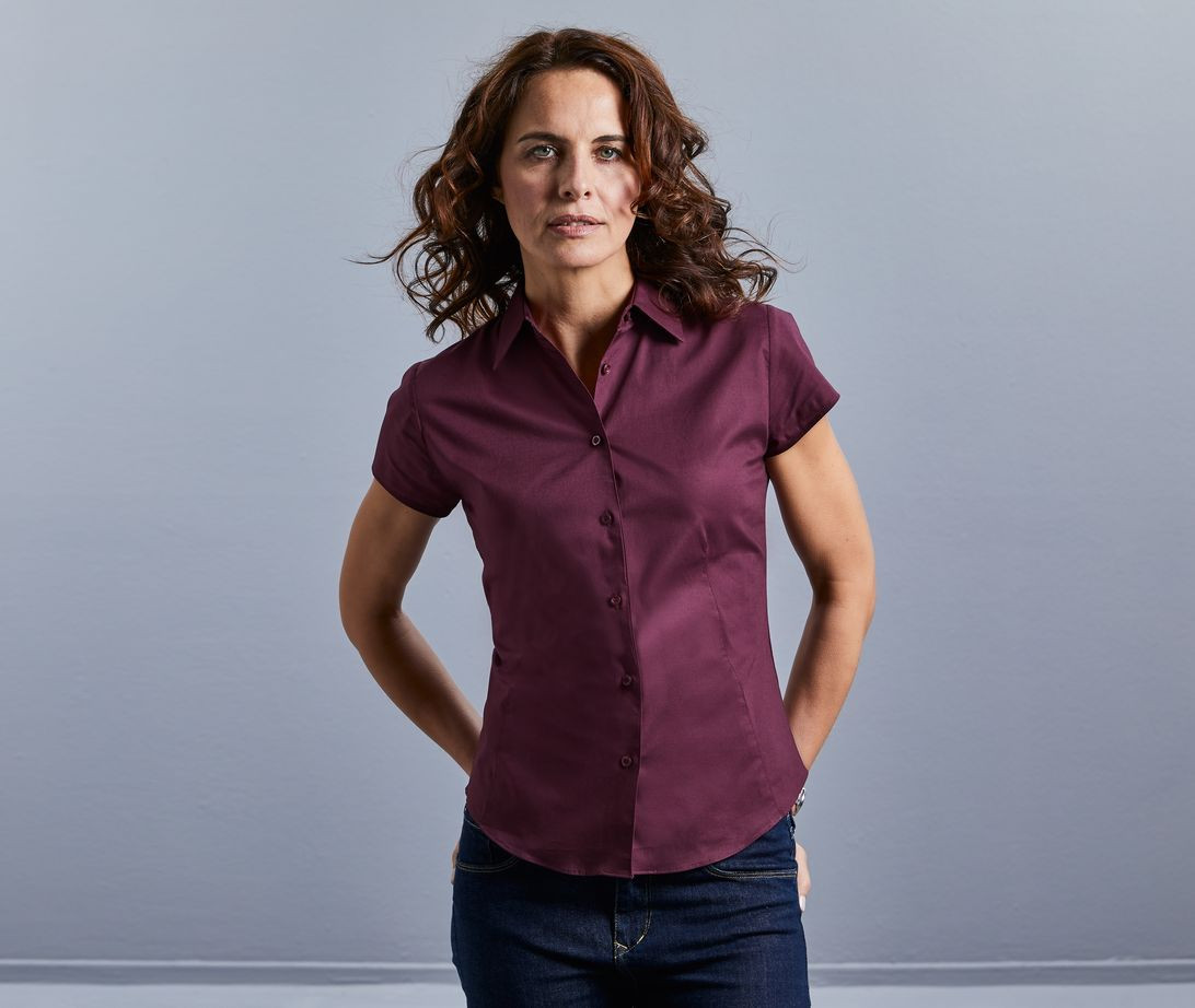 LADIES' SHORT SLEEVE FITTED STRETCH SHIRT