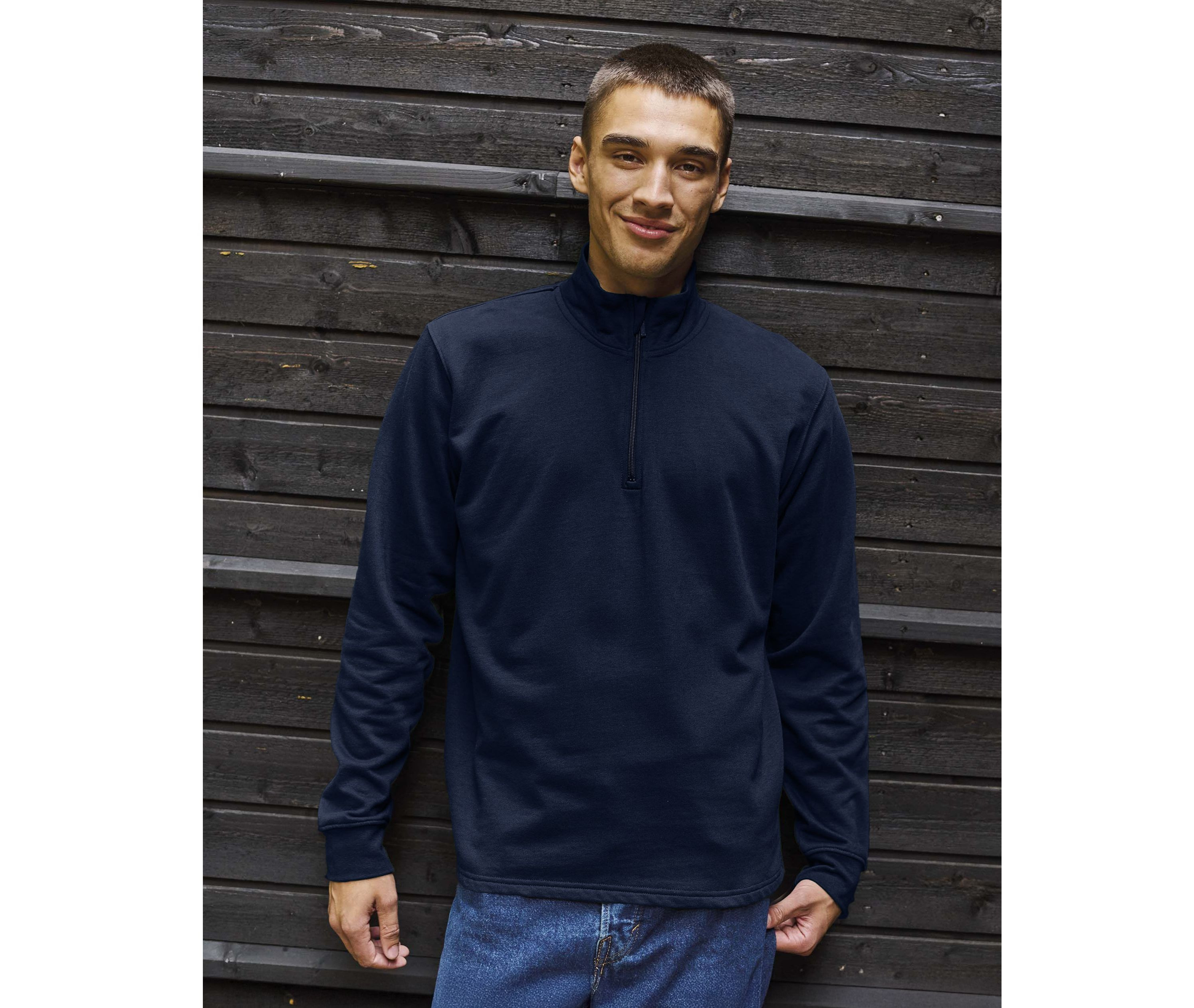 UNISEX QUARTER ZIP SWEATSHIRT