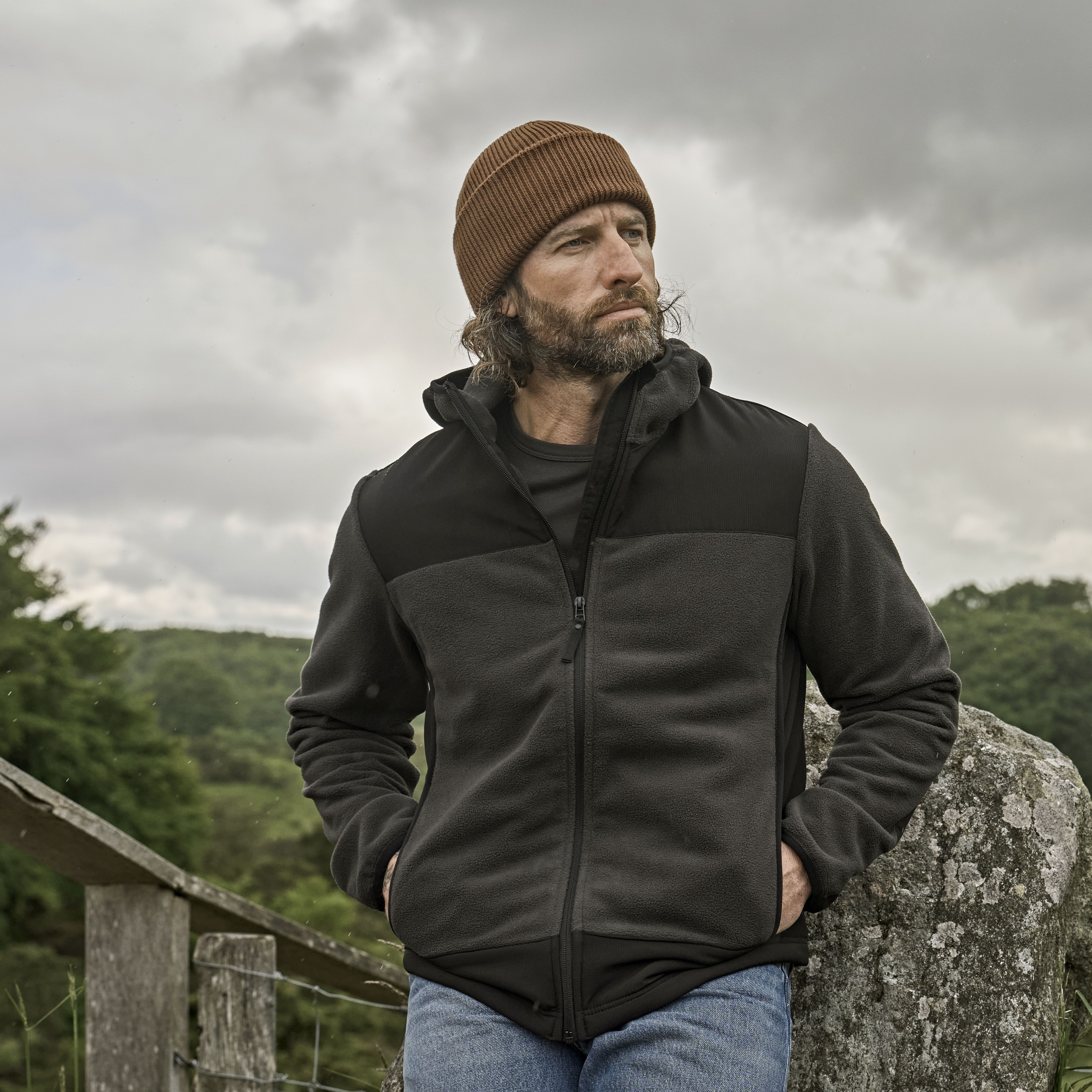 MOUNTAIN HOODED FLEECE