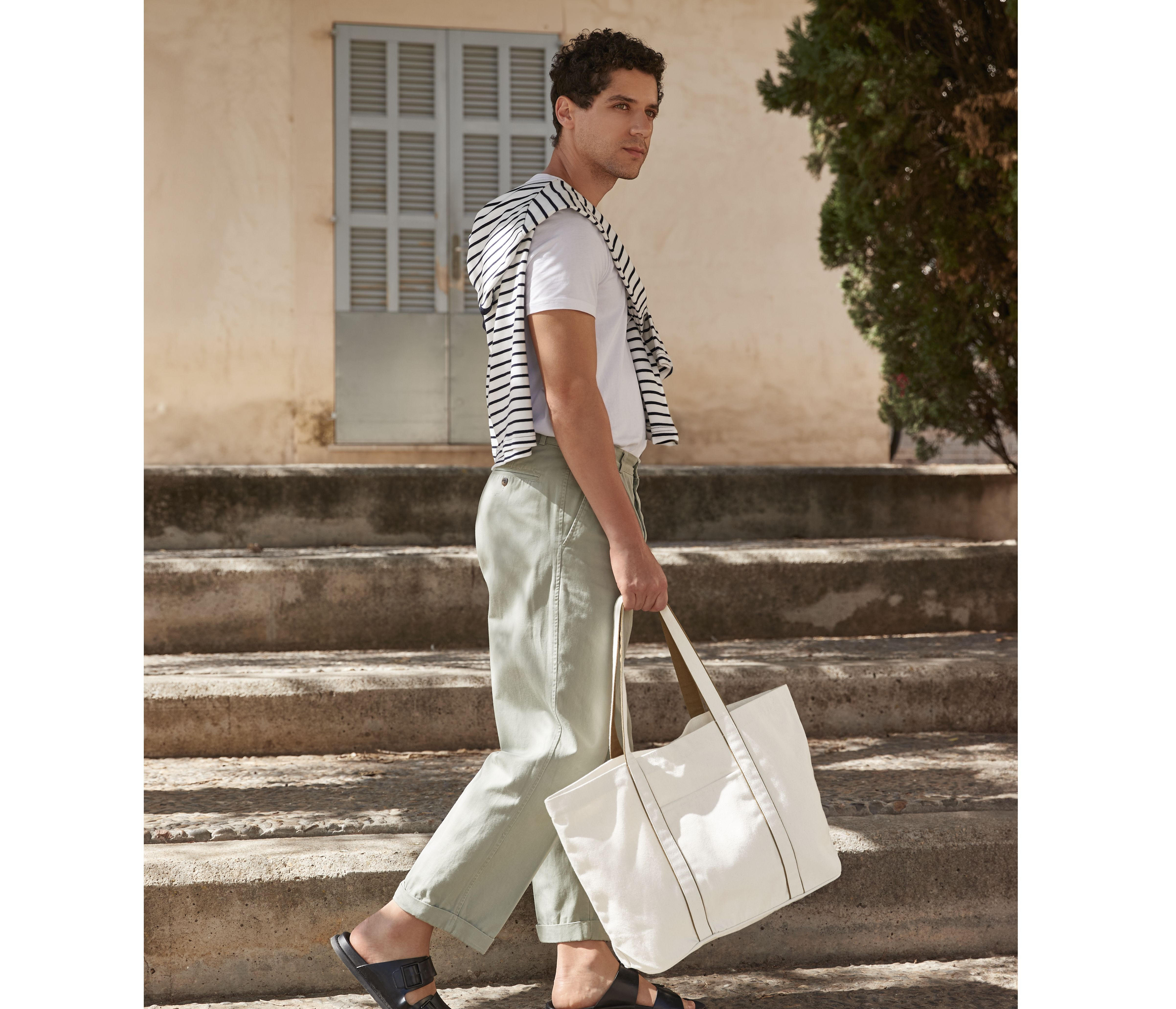 COURTSIDE LARGE TOTE