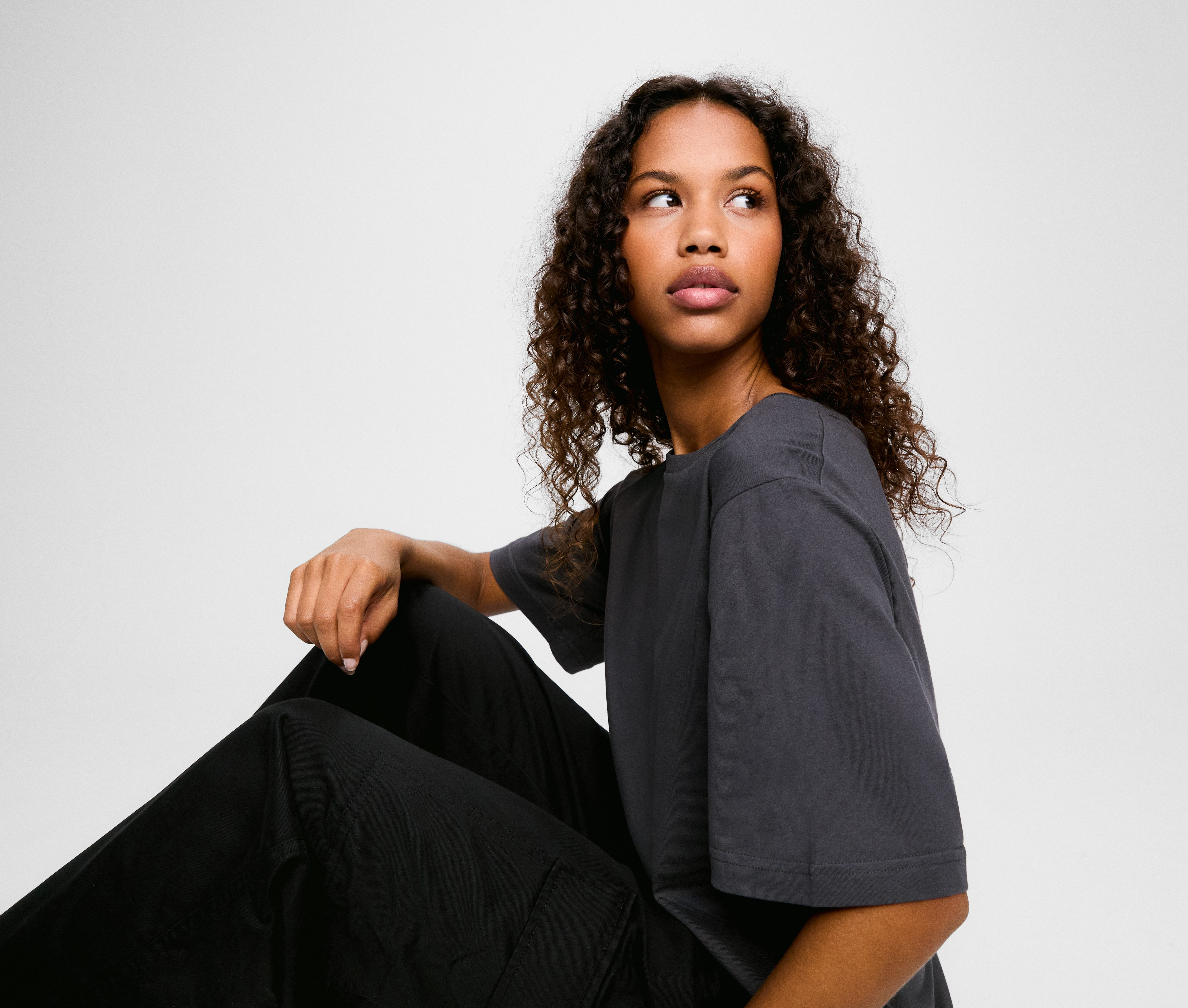FRAME TEE