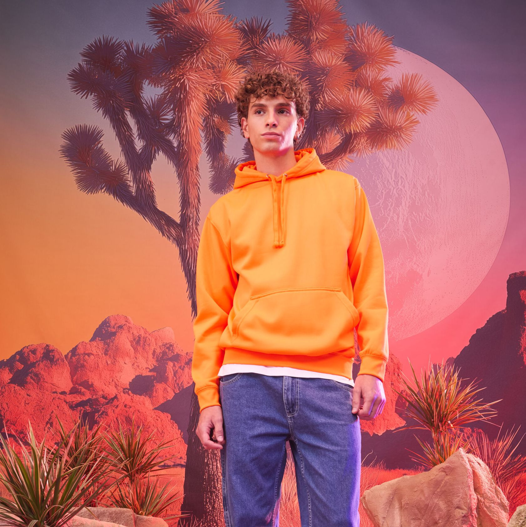 ELECTRIC HOODIE