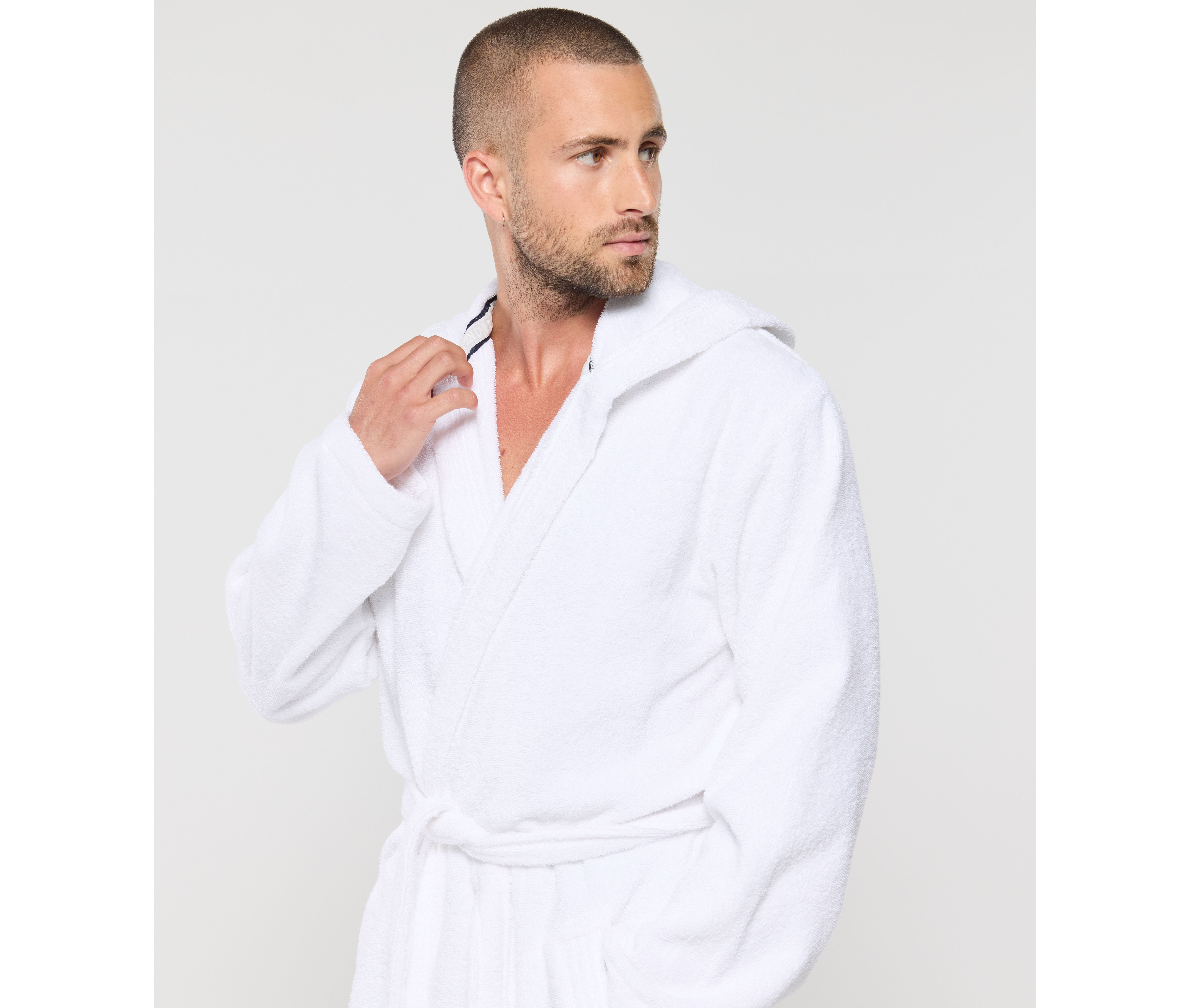 BATHROBE